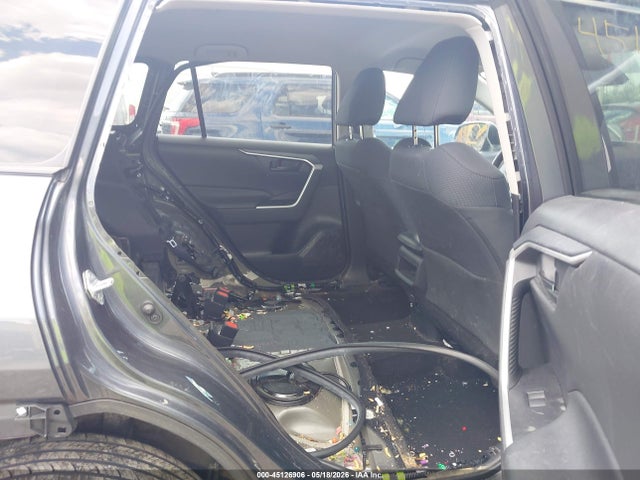 45126906 :رقم المزاد ، 2T3F1RFV0MW146852 vin ، 2021 Toyota Rav4 Le مزاد بيع