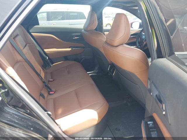 JTDACAAJ1S3009302 Toyota Crown Signia Limited