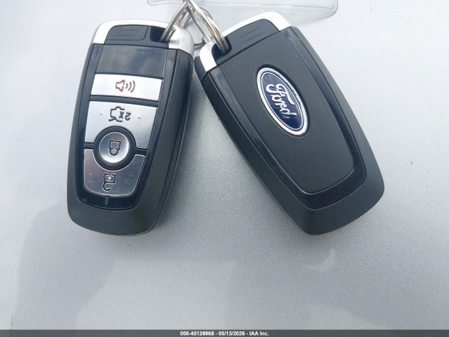 Продажа на аукционе авто 2018 Ford Fusion Hybrid S, vin: 3FA6P0UU8JR278896, номер лота: 45126965