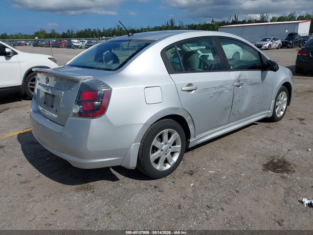 45127006 :رقم المزاد ، 3N1AB6AP2BL659462 vin ، 2011 Nissan Sentra 2.0sr مزاد بيع