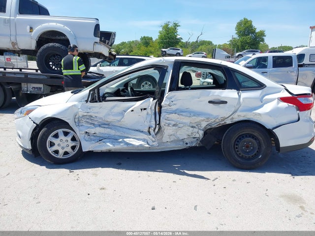 45127057 :رقم المزاد ، 1FADP3E26EL192349 vin ، 2014 Ford Focus S مزاد بيع