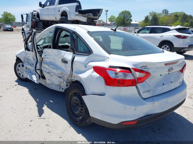 45127057 :رقم المزاد ، 1FADP3E26EL192349 vin ، 2014 Ford Focus S مزاد بيع