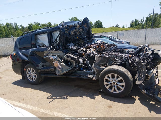 Продажа на аукционе авто 2016 Toyota Land Cruiser V8, vin: JTMCY7AJ2G4038158, номер лота: 45127081