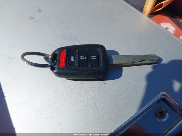 45127082 :رقم المزاد ، 2HGFB2F57FH504795 vin ، 2015 Honda Civic Lx مزاد بيع