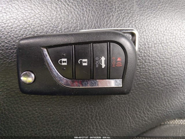 4T1G11AK5NU709696 Toyota Camry Se/se Night Shade