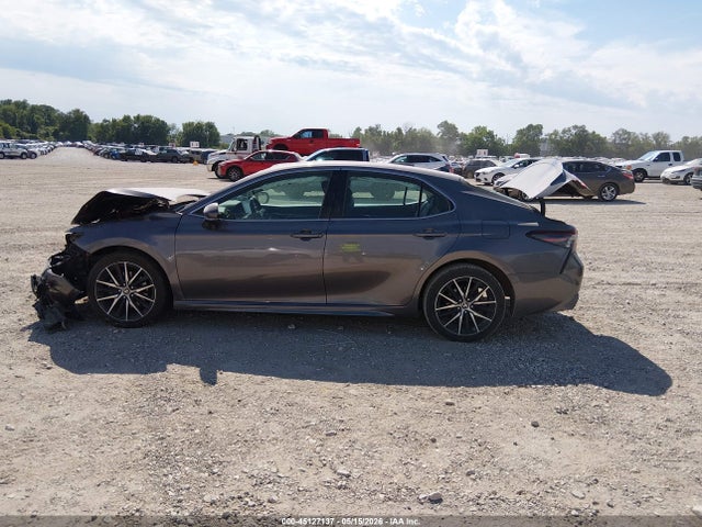 4T1G11AK5NU709696 Toyota Camry Se/se Night Shade