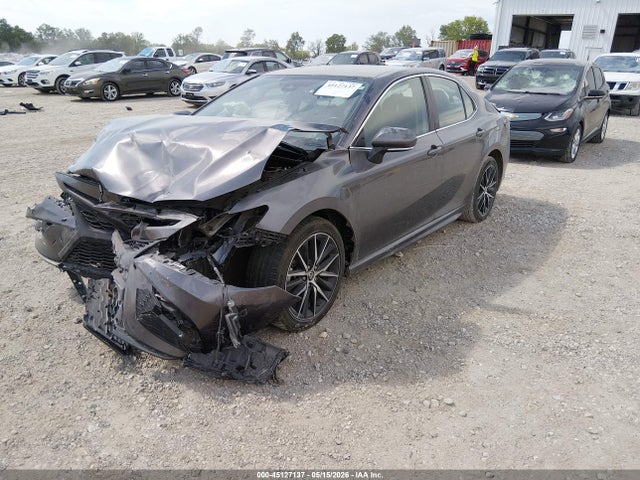 4T1G11AK5NU709696 Toyota Camry Se/se Night Shade