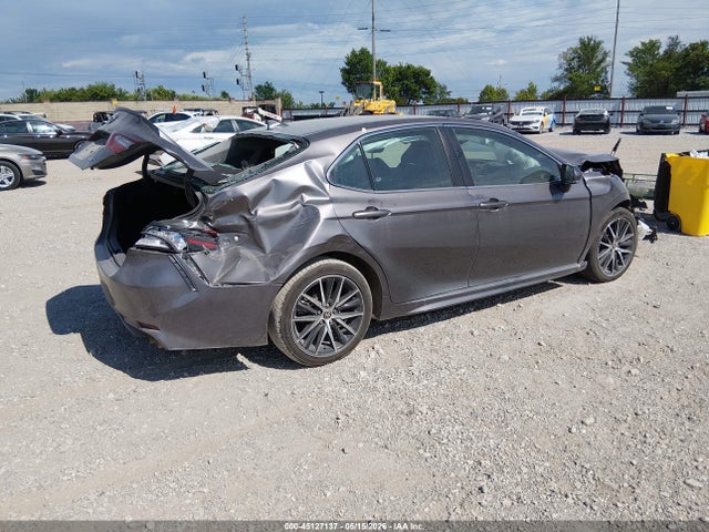 4T1G11AK5NU709696 Toyota Camry Se/se Night Shade