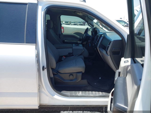 1FTEW1E59KKD49549 Ford F-150 Xlt