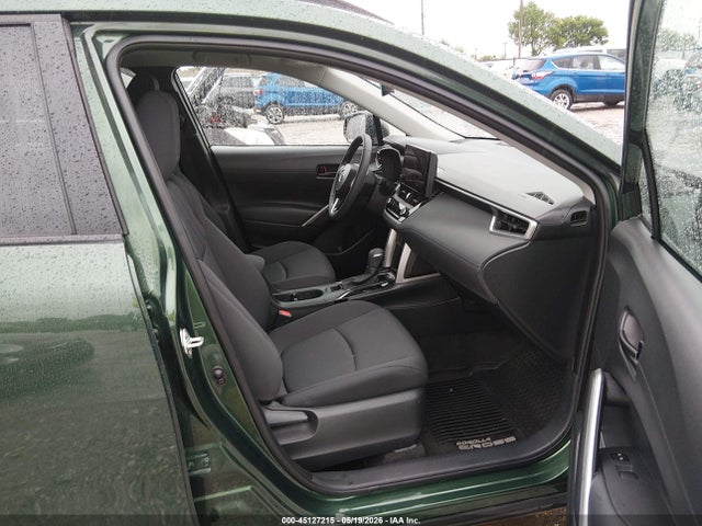 7MUCAABG0PV052980 Toyota Corolla Cross Le