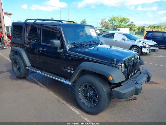 45127240 :رقم المزاد ، 1C4BJWDG7DL504369 vin ، 2013 Jeep Wrangler Unlimited Sport مزاد بيع