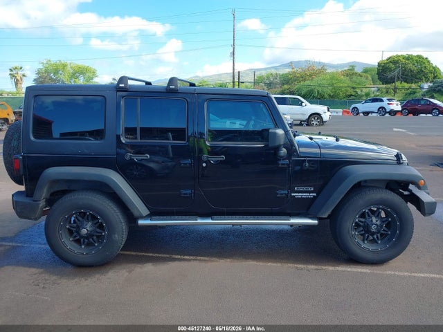 45127240 :رقم المزاد ، 1C4BJWDG7DL504369 vin ، 2013 Jeep Wrangler Unlimited Sport مزاد بيع