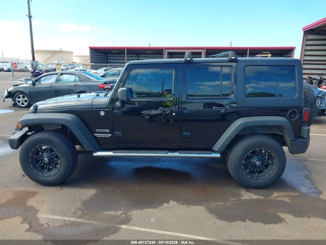 45127240 :رقم المزاد ، 1C4BJWDG7DL504369 vin ، 2013 Jeep Wrangler Unlimited Sport مزاد بيع