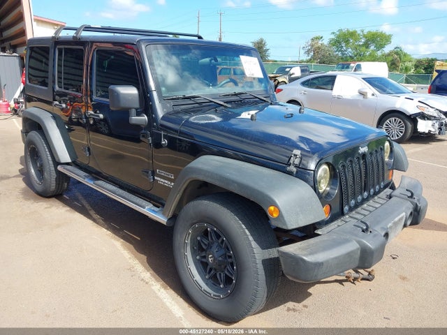 45127240 :رقم المزاد ، 1C4BJWDG7DL504369 vin ، 2013 Jeep Wrangler Unlimited Sport مزاد بيع