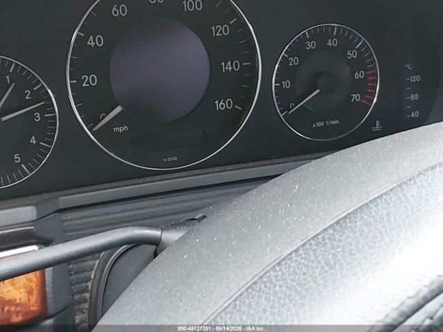 2004 Mercedes-benz E 320 4matic მანქანა იყიდება აუქციონზე, vin: WDBUH82J44X120183, აუქციონის ნომერი: 45127251
