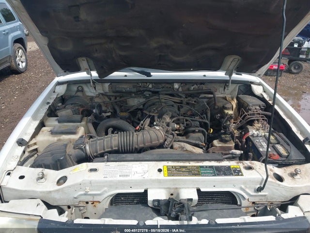 45127278 :رقم المزاد ، 4F4ZR17E03TM13826 vin ، 2003 Mazda B4000 Se مزاد بيع