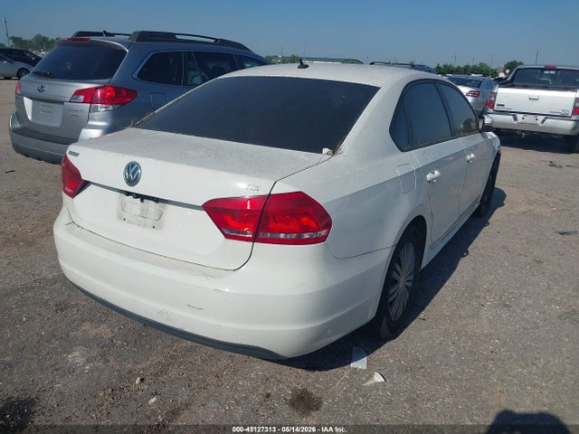 Aukcja sprzedaży 2015 Volkswagen Passat 1.8t S, vin: 1VWAT7A32FC076529, numer aukcji: 45127313