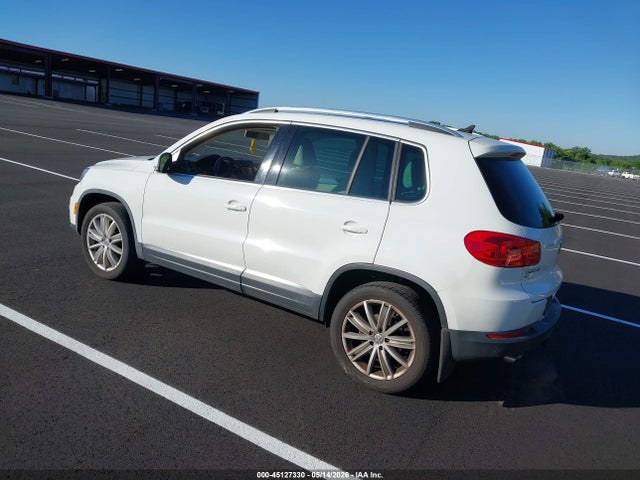 Продажа на аукционе авто 2016 Volkswagen Tiguan Se, vin: WVGBV7AX9GW610268, номер лота: 45127330