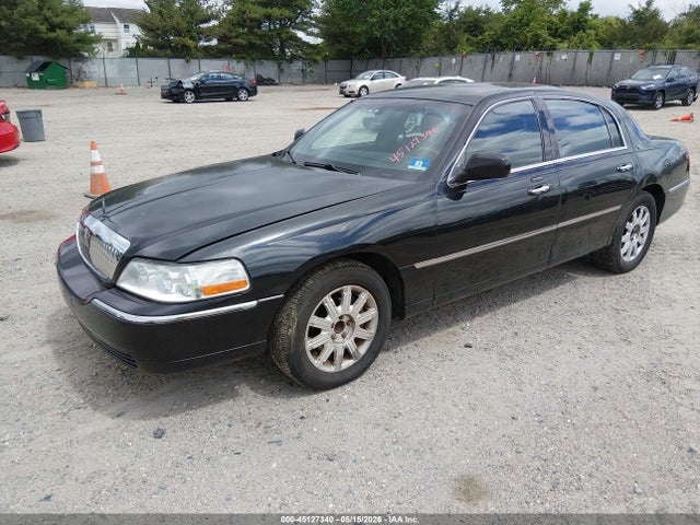 Aukcja sprzedaży 2010 Lincoln Town Car Signature Limited, vin: 2LNBL8CV7AX750791, numer aukcji: 45127340