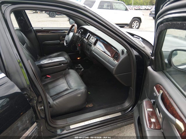 Aukcja sprzedaży 2010 Lincoln Town Car Signature Limited, vin: 2LNBL8CV7AX750791, numer aukcji: 45127340