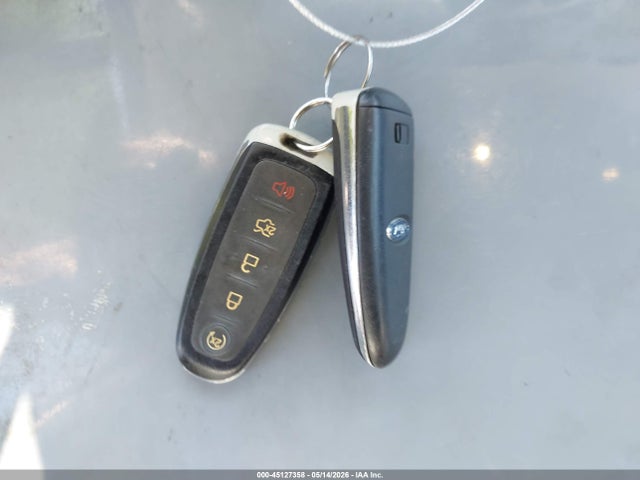 2016 Ford Escape Titanium მანქანა იყიდება აუქციონზე, vin: 1FMCU9JX0GUC37488, აუქციონის ნომერი: 45127358