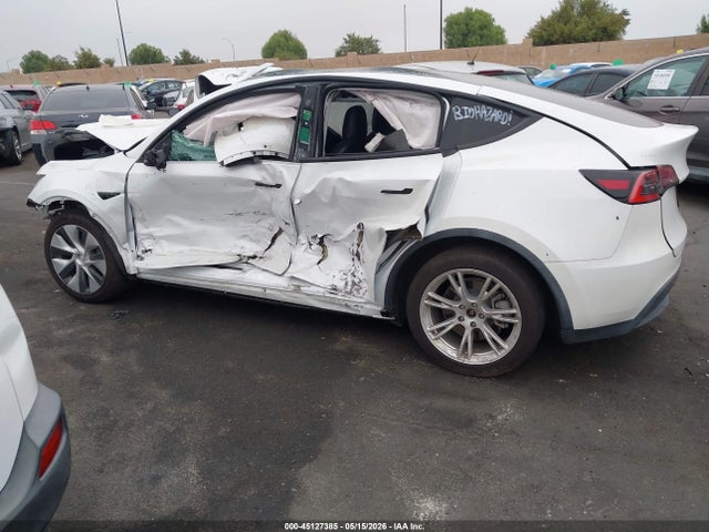 Продаж на аукціоні авто 2021 Tesla Model Y Long Range Dual Motor All-wheel Drive, vin: 5YJYGDEEXMF064225, номер лоту: 45127385