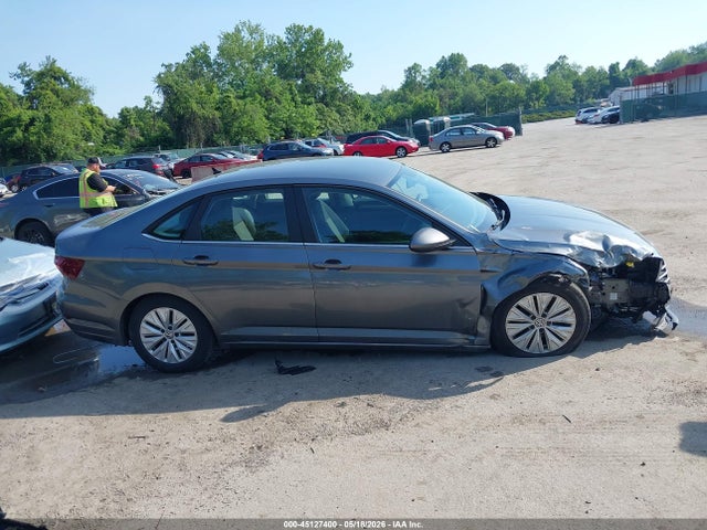 Aukcja sprzedaży 2019 Volkswagen Jetta 1.4t R-line/1.4t S/1.4t Se, vin: 3VWCB7BU0KM255048, numer aukcji: 45127400
