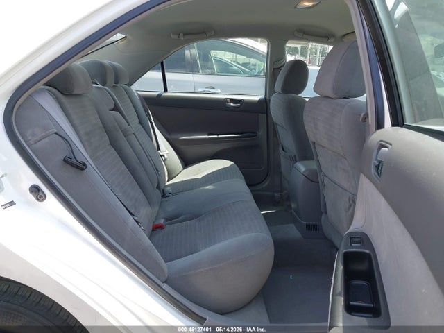 Продажа на аукционе авто 2005 Toyota Camry Le, vin: 4T1BE32KX5U567001, номер лота: 45127401