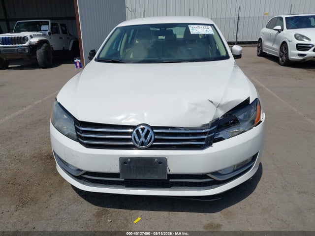2015 Volkswagen Passat 1.8t Limited Edition მანქანა იყიდება აუქციონზე, vin: 1VWAT7A39FC110000, აუქციონის ნომერი: 45127450