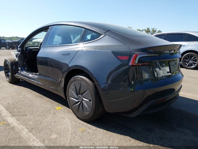5YJ3E1EA7TF176975 Tesla Model 3 Premium Rear-wheel Drive/rear-wheel Drive
