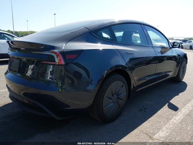 5YJ3E1EA7TF176975 Tesla Model 3 Premium Rear-wheel Drive/rear-wheel Drive
