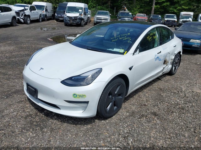 2021 Tesla Model 3 Standard Range Plus Rear-wheel Drive მანქანა იყიდება აუქციონზე, vin: 5YJ3E1EA7MF099039, აუქციონის ნომერი: 45127459