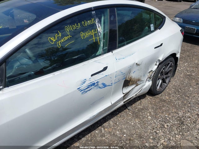 2021 Tesla Model 3 Standard Range Plus Rear-wheel Drive მანქანა იყიდება აუქციონზე, vin: 5YJ3E1EA7MF099039, აუქციონის ნომერი: 45127459