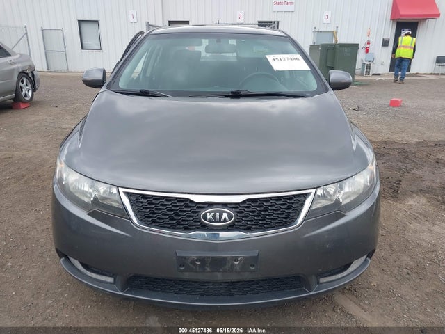 45127486 :رقم المزاد ، KNAFW4A31D5700625 vin ، 2013 Kia Forte Sx مزاد بيع