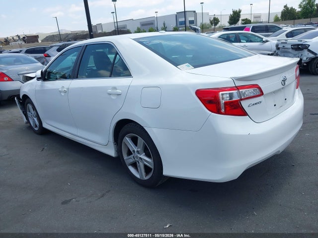 45127511 :رقم المزاد ، 4T1BF1FK9CU557035 vin ، 2012 Toyota Camry Se مزاد بيع