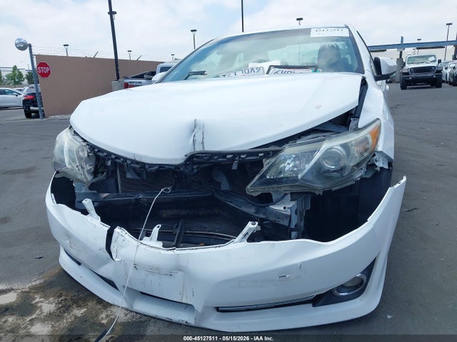 45127511 :رقم المزاد ، 4T1BF1FK9CU557035 vin ، 2012 Toyota Camry Se مزاد بيع