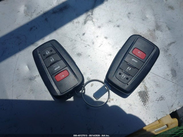 45127513 :رقم المزاد ، JTDFPMAE5NJ191925 vin ، 2022 Toyota Corolla Xle مزاد بيع