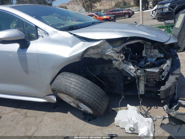 45127513 :رقم المزاد ، JTDFPMAE5NJ191925 vin ، 2022 Toyota Corolla Xle مزاد بيع