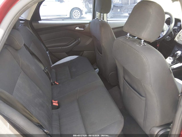 45127520 :رقم المزاد ، 1FADP3F23GL369389 vin ، 2016 Ford Focus Se مزاد بيع