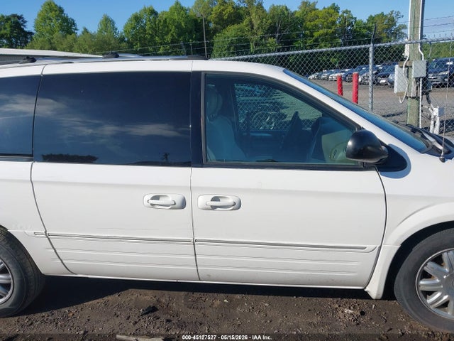 Продажа на аукционе авто 2005 Chrysler Town & Country Limited, vin: 2C4GP64L15R222576, номер лота: 45127527