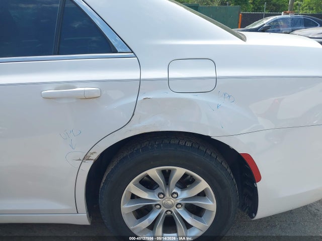 Aukcja sprzedaży 2015 Chrysler 300 Limited, vin: 2C3CCAAG4FH887259, numer aukcji: 45127556