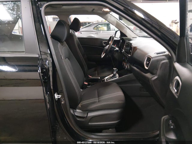 45127599 :رقم المزاد ، KMHRC8A32LU046721 vin ، 2020 Hyundai Venue Sel مزاد بيع