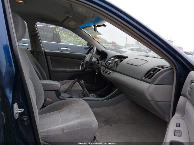 2003 Toyota Camry Le მანქანა იყიდება აუქციონზე, vin: JTDBE32K330216410, აუქციონის ნომერი: 45127608