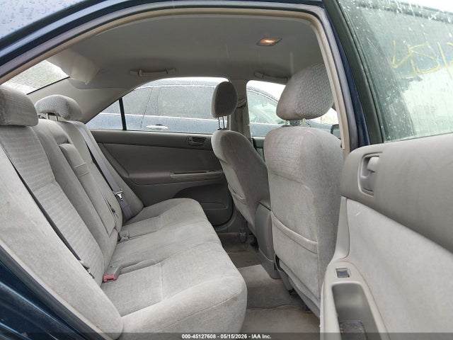 2003 Toyota Camry Le მანქანა იყიდება აუქციონზე, vin: JTDBE32K330216410, აუქციონის ნომერი: 45127608