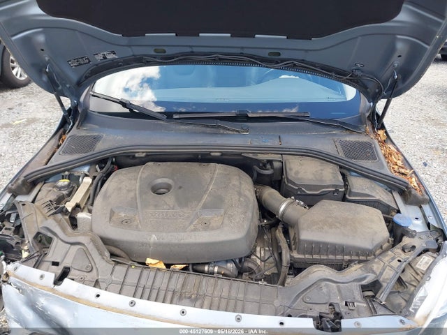 Продажа на аукционе авто 2017 Volvo V60 Cross Country T5, vin: YV440MWK3H1036947, номер лота: 45127609