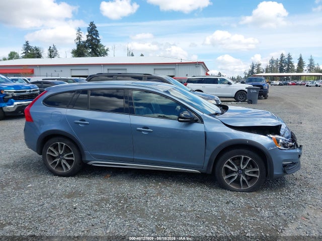 Продажа на аукционе авто 2017 Volvo V60 Cross Country T5, vin: YV440MWK3H1036947, номер лота: 45127609