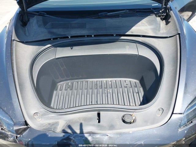 Продажа на аукционе авто 2024 Tesla Model 3 Long Range Dual Motor All-wheel Drive/rear-wheel Drive, vin: 5YJ3E1EA9RF823689, номер лота: 45127632