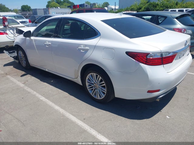 45127653 :رقم المزاد ، JTHBK1GGXF2182782 vin ، 2015 Lexus Es 350 مزاد بيع