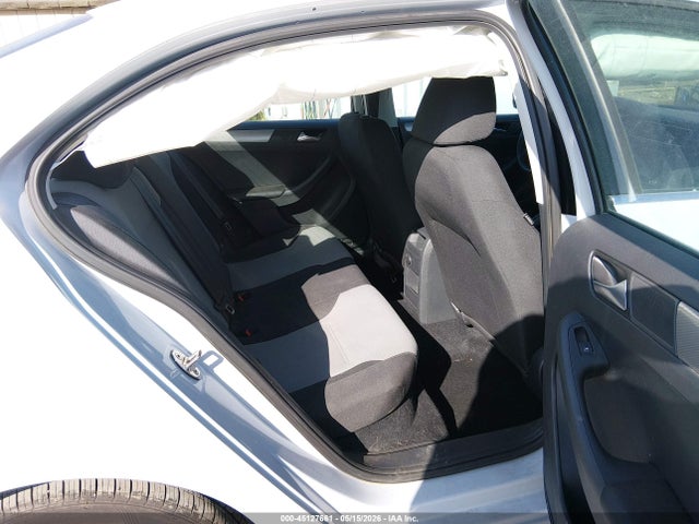 3VW2B7AJ5HM284962 Volkswagen Jetta 1.4t S