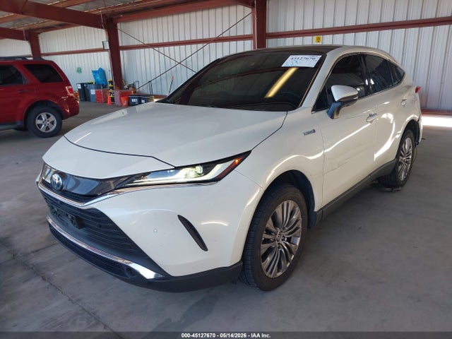 Toyota Venza Limited 2021 JTEAAAAH6MJ018395 Image 2